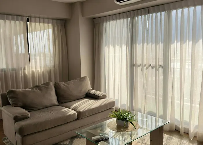 Exquisite At Acacia Estate Taguig Apartamento Manila